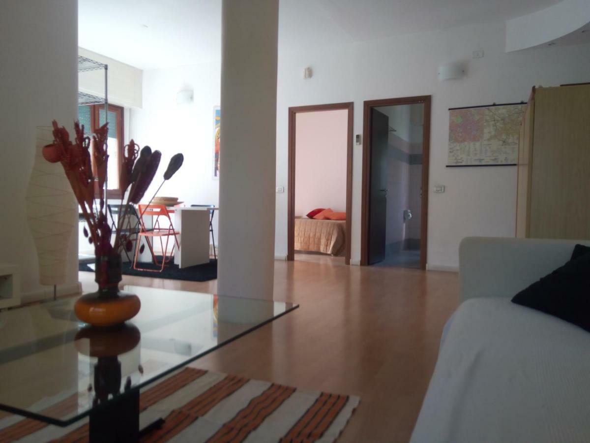 Purple House Διαμέρισμα San Donato Milanese Εξωτερικό φωτογραφία